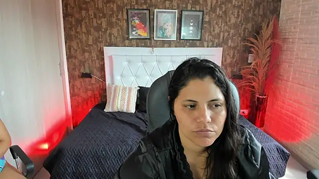 dulce  love69 online show from March 9, 2025, 7:26 pm