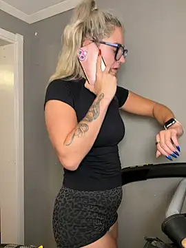 Snapshot of lexybabyxo chatting on July 9, 2026, 10:30 am lexybabyxo online show from July 9, 2026, 10:30 am