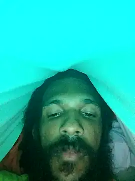 Snapshot of Fernando6e chatting on November 2, 2025, 5:10 am Fernando6e online show from November 2, 2025, 5:10 am