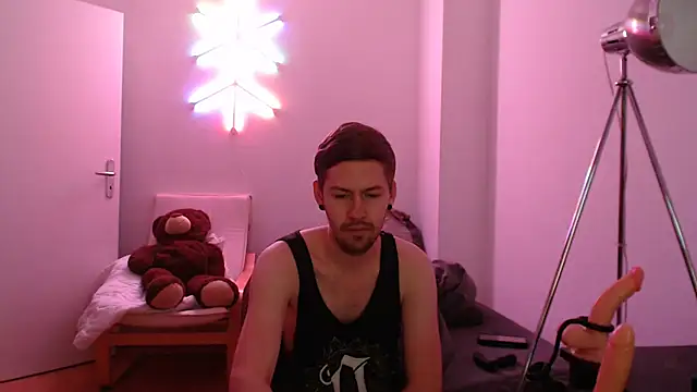 Snapshot of jonny-bisexual chatting on December 12, 2024, 10:31 pm jonny-bisexual online show from December 12, 2024, 10:31 pm