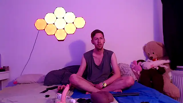 jonny-bisexual online show from December 2, 2025, 8:37 pm