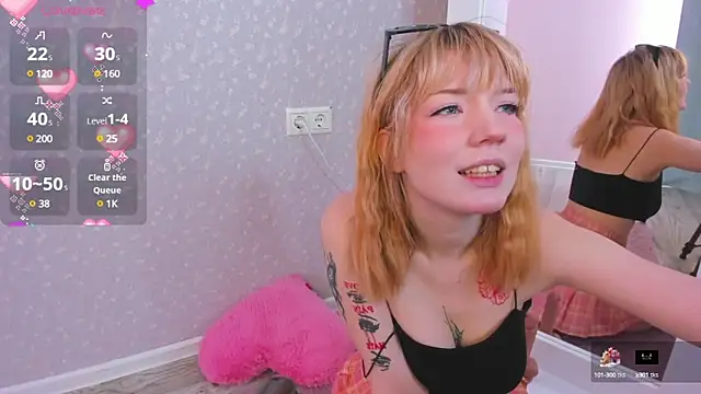 Snapshot of Linablueeyed chatting on March 14, 2025, 7:59 am Linablueeyed online show from March 14, 2025, 7:59 am