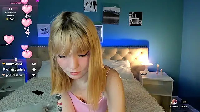 Snapshot of Linablueeyed chatting on March 17, 2025, 11:21 am Linablueeyed online show from March 17, 2025, 11:21 am