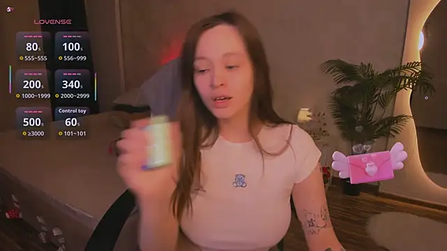 BadScarlet1 online show from January 18, 2026, 1:26 pm