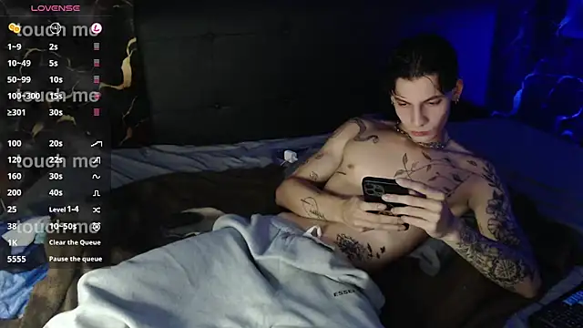 Apolo Hidalgo01 online show from February 28, 2026, 10:55 pm