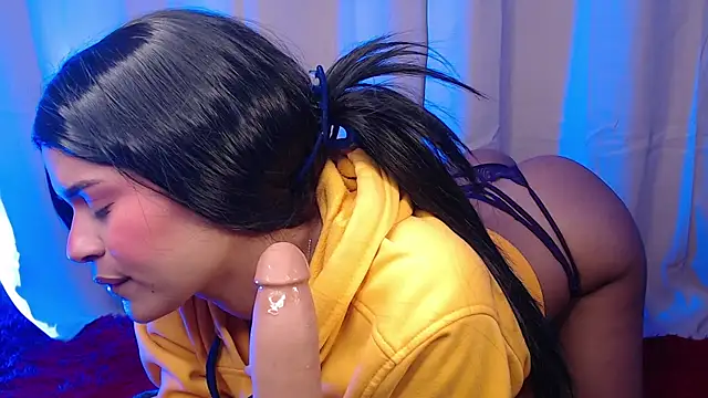 Snapshot of Annyjhonson chatting on January 24, 2025, 9:47 pm Annyjhonson online show from January 24, 2025, 9:47 pm