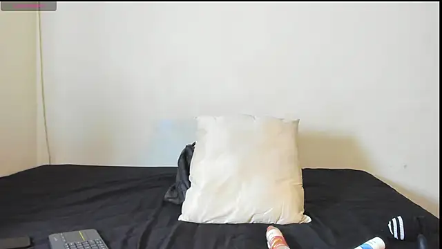 Snapshot of AdonisKnight chatting on November 27, 2025, 9:06 pm AdonisKnight online show from November 27, 2025, 9:06 pm