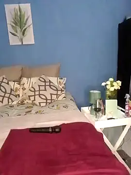 Snapshot of NunuBerry16 chatting on February 13, 2025, 6:59 pm NunuBerry16 online show from February 13, 2025, 6:59 pm