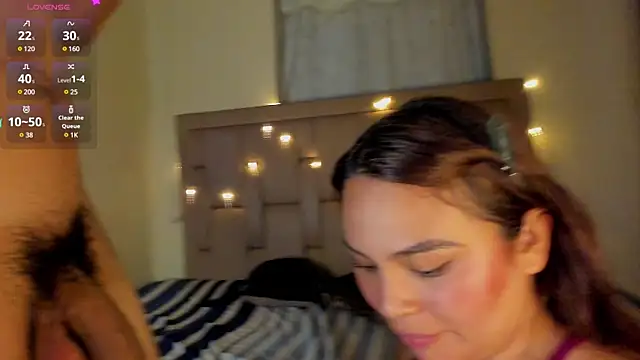 Snapshot of stepcouple_XXX chatting on March 22, 2025, 2:16 am stepcouple XXX online show from March 22, 2025, 2:16 am