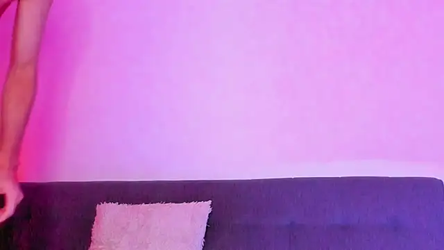 Snapshot of im_miike chatting on September 12, 2025, 9:48 pm im miike online show from September 12, 2025, 9:48 pm