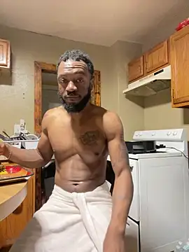 prettyrichie online show from April 27, 2026, 11:08 am