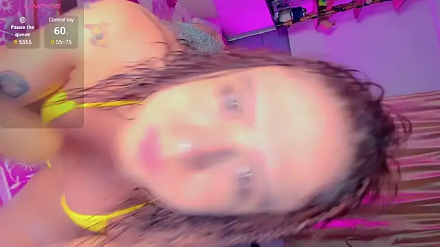 pinkscreens online show from January 13, 2025, 1:45 am