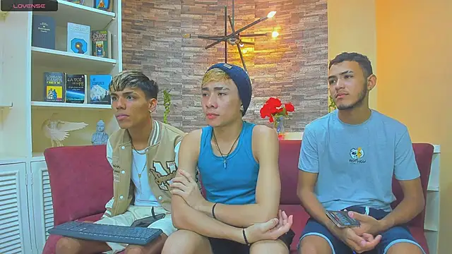 StrawwBoys online show from January 14, 2025, 8:09 am