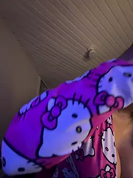 Anily Lovely online show from February 4, 2026, 11:09 pm