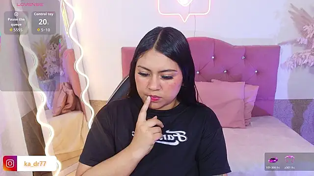 Snapshot of kendra_tay chatting on March 2, 2026, 4:14 am kendra tay online show from March 2, 2026, 4:14 am