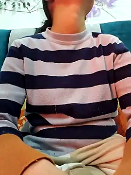 Aleena Rai online show from January 4, 2025, 6:19 pm