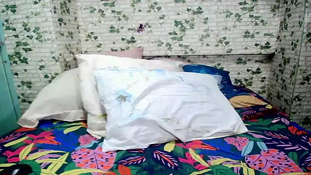 Indian candyXX online show from February 10, 2026, 6:23 pm