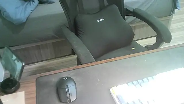 Ryan67533 online show from October 31, 2025, 1:23 pm