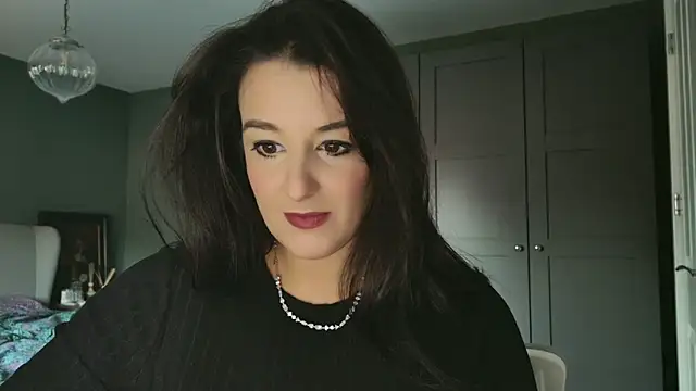 Snapshot of flatwhite0 chatting on December 20, 2024, 9:32 am flatwhite0 online show from December 20, 2024, 9:32 am