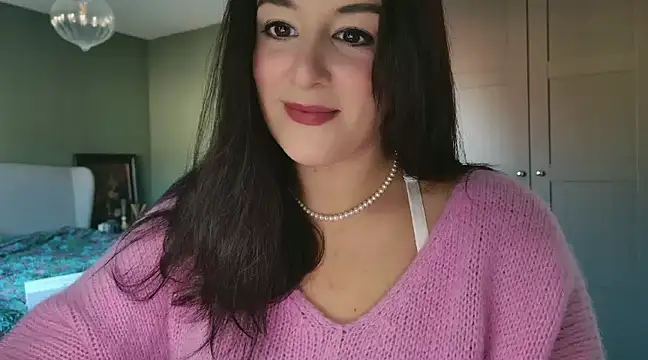 Snapshot of flatwhite0 chatting on January 2, 2025, 10:05 am flatwhite0 online show from January 2, 2025, 10:05 am