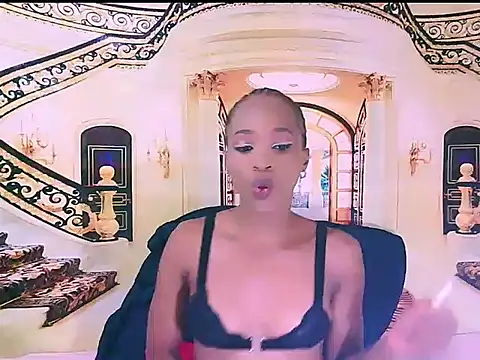 EbonyCreamy69 online show from February 7, 2025, 7:06 pm