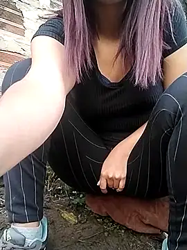 Snapshot of MirandaSingle chatting on February 11, 2026, 12:10 pm MirandaSingle online show from February 11, 2026, 12:10 pm