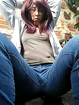 Snapshot of MirandaSingle chatting on February 19, 2026, 1:29 pm MirandaSingle online show from February 19, 2026, 1:29 pm