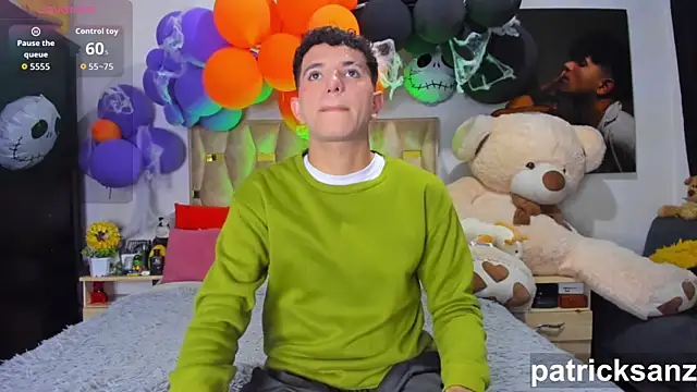 Snapshot of patrick_sanzz chatting on October 28, 2025, 6:43 pm patrick sanzz online show from October 28, 2025, 6:43 pm