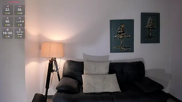 Snapshot of IrinaPortman chatting on February 24, 2025, 7:30 pm IrinaPortman online show from February 24, 2025, 7:30 pm