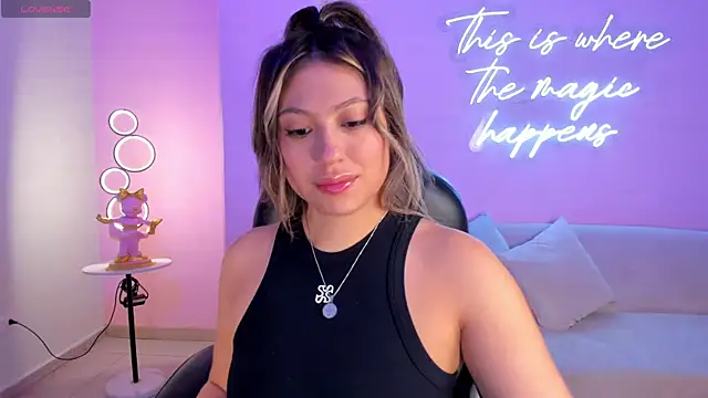 Snapshot of IrinaPortman chatting on October 26, 2025, 11:49 am IrinaPortman online show from October 26, 2025, 11:49 am