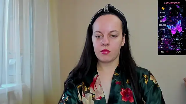 Sabrina Lavv online show from October 21, 2025, 8:26 am