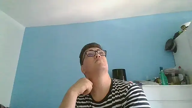 Snapshot of sorolla12 chatting on May 31, 2026, 5:09 pm sorolla12 online show from May 31, 2026, 5:09 pm