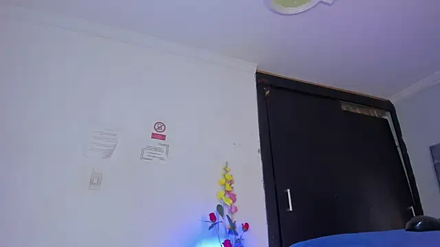 Eyleen Santos online show from March 28, 2026, 7:57 pm