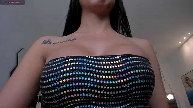 KatieNolan 1 online show from January 4, 2025, 6:40 pm