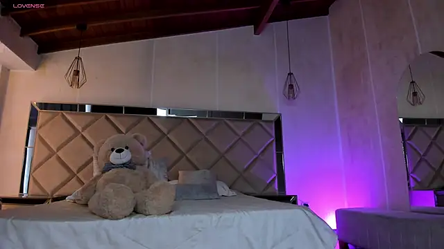 KatieNolan 1 online show from January 21, 2025, 7:39 pm