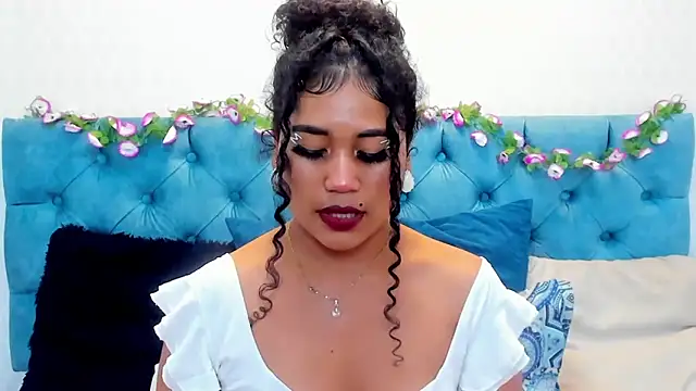 Sophie Smith69 online show from January 9, 2025, 12:19 pm