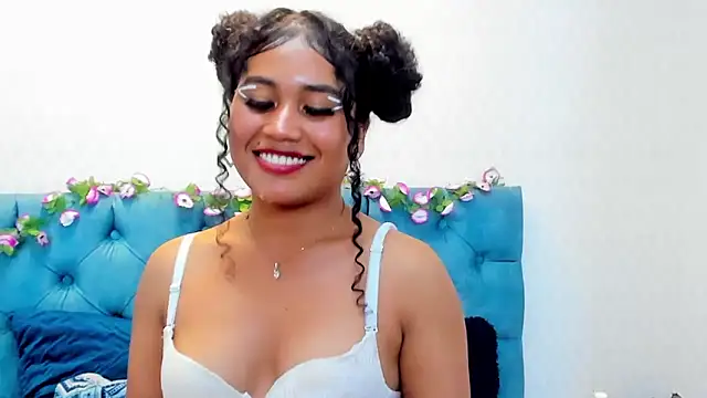 Sophie Smith69 online show from January 10, 2025, 3:48 pm