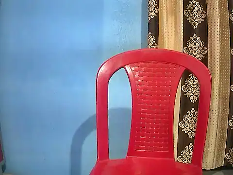 Snapshot of naina-80 chatting on October 29, 2025, 6:59 am naina-80 online show from October 29, 2025, 6:59 am