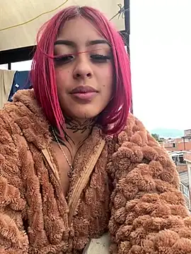 Snapshot of Kuromi_LS chatting on January 29, 2025, 4:08 pm Kuromi LS online show from January 29, 2025, 4:08 pm