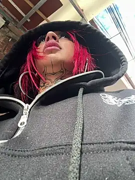 Snapshot of Kuromi_LS chatting on September 23, 2025, 8:12 pm Kuromi LS online show from September 23, 2025, 8:12 pm