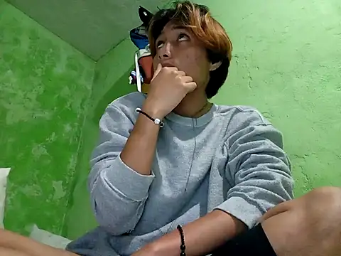 Snapshot of ruygw chatting on December 3, 2024, 2:25 am ruygw online show from December 3, 2024, 2:25 am