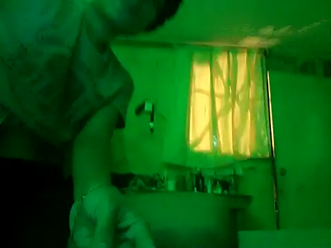 Snapshot of ruygw chatting on February 14, 2025, 9:45 am ruygw online show from February 14, 2025, 9:45 am