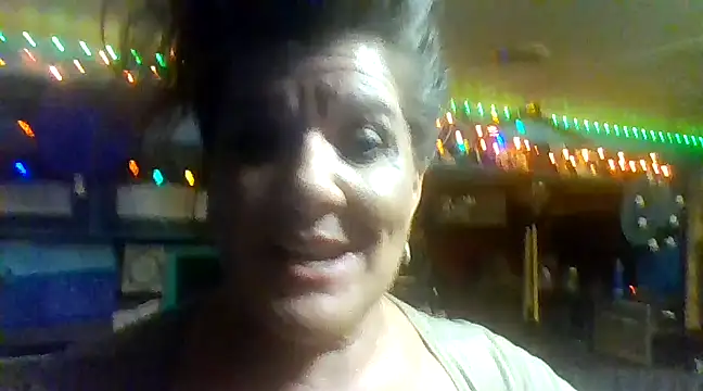 Snapshot of Fantasymaid80 chatting on December 9, 2024, 7:28 am Fantasymaid80 online show from December 9, 2024, 7:28 am