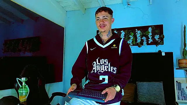 HannibalLester online show from March 8, 2026, 5:22 am