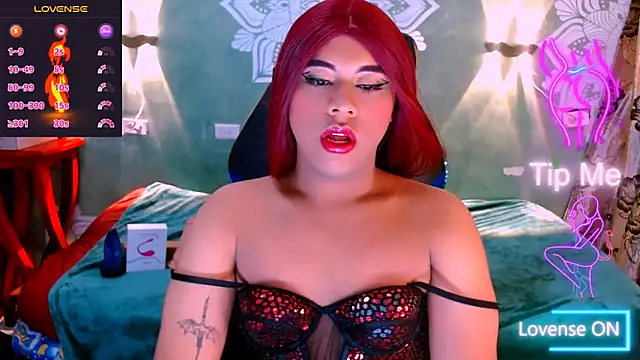 Emili Roux online show from March 6, 2025, 11:14 am