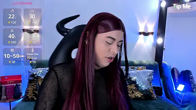 Emili Roux online show from April 1, 2026, 10:27 am