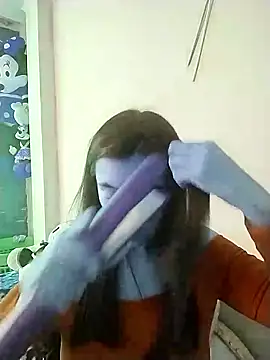 Snapshot of hailey85 chatting on March 8, 2025, 9:29 pm hailey85 online show from March 8, 2025, 9:29 pm