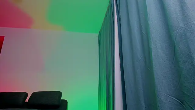 maximusclark1 online show from March 13, 2025, 11:59 pm