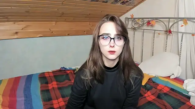 Snapshot of SilverDream chatting on December 9, 2024, 9:37 pm SilverDream online show from December 9, 2024, 9:37 pm