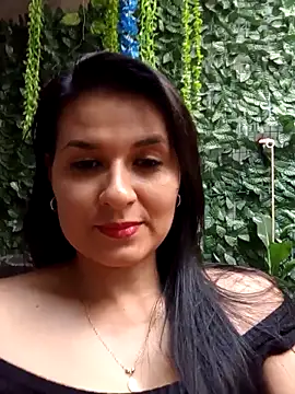 elena jonees online show from February 11, 2026, 8:47 pm